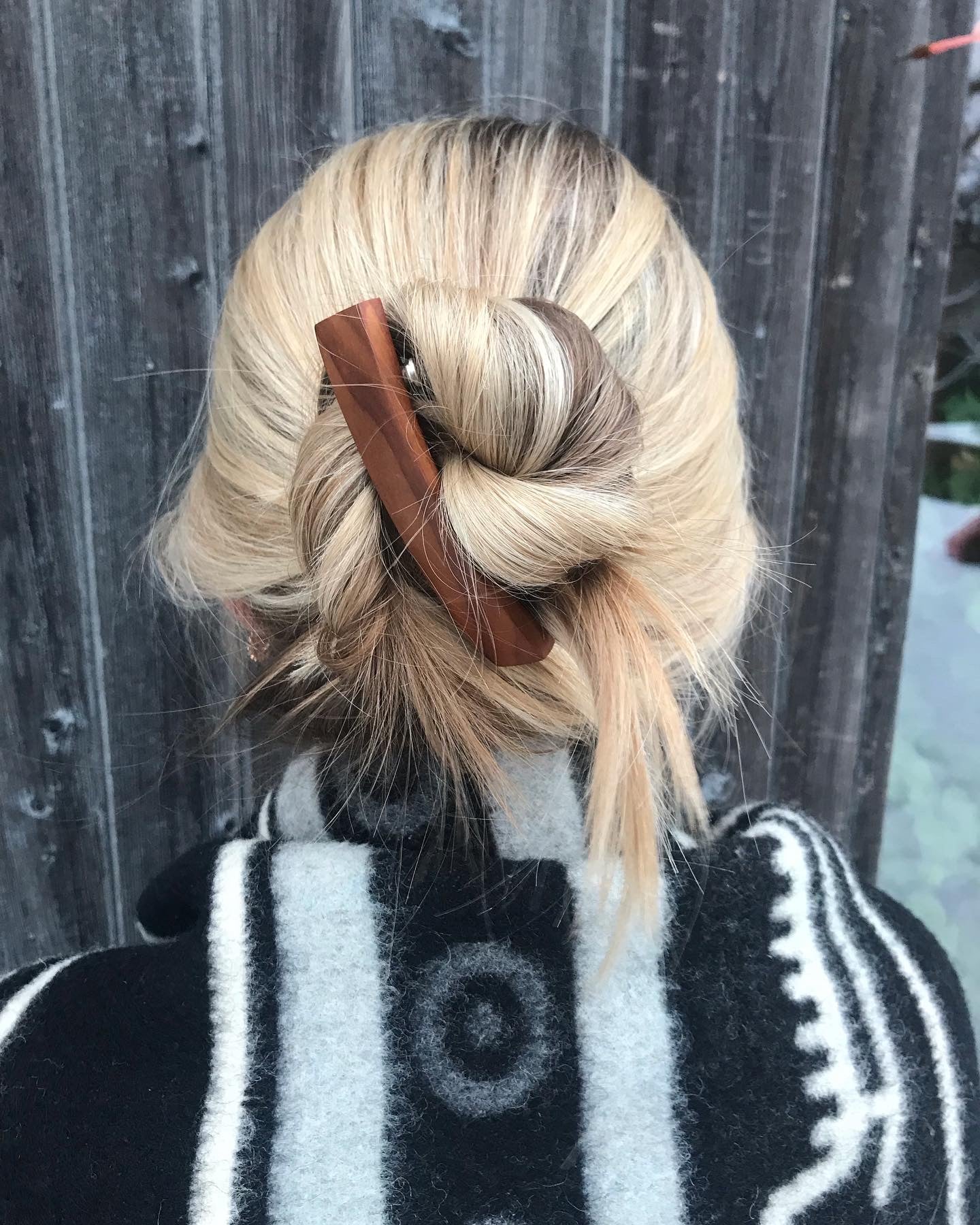 Thermo wood hair barrette