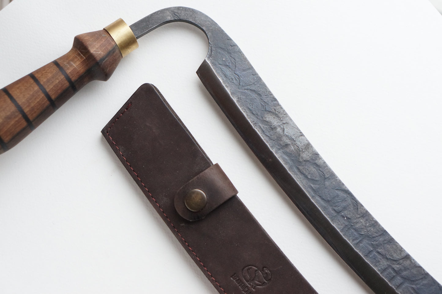 Hand-forged drawknife