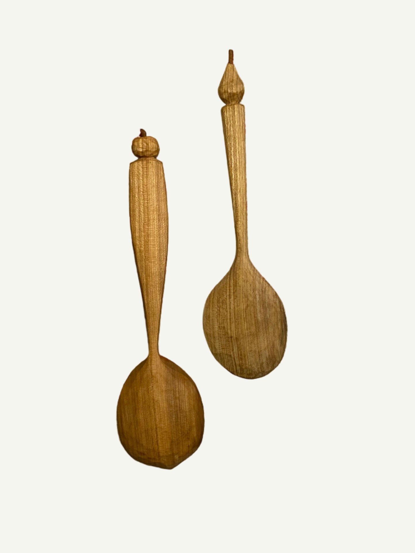 Lusika set pirn ja õun.